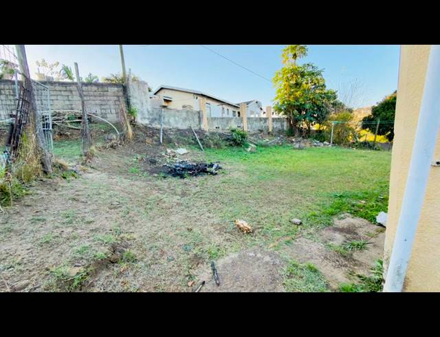 2 BEDROOM HOUSE FOR SALE IN NEWLANDS EAST